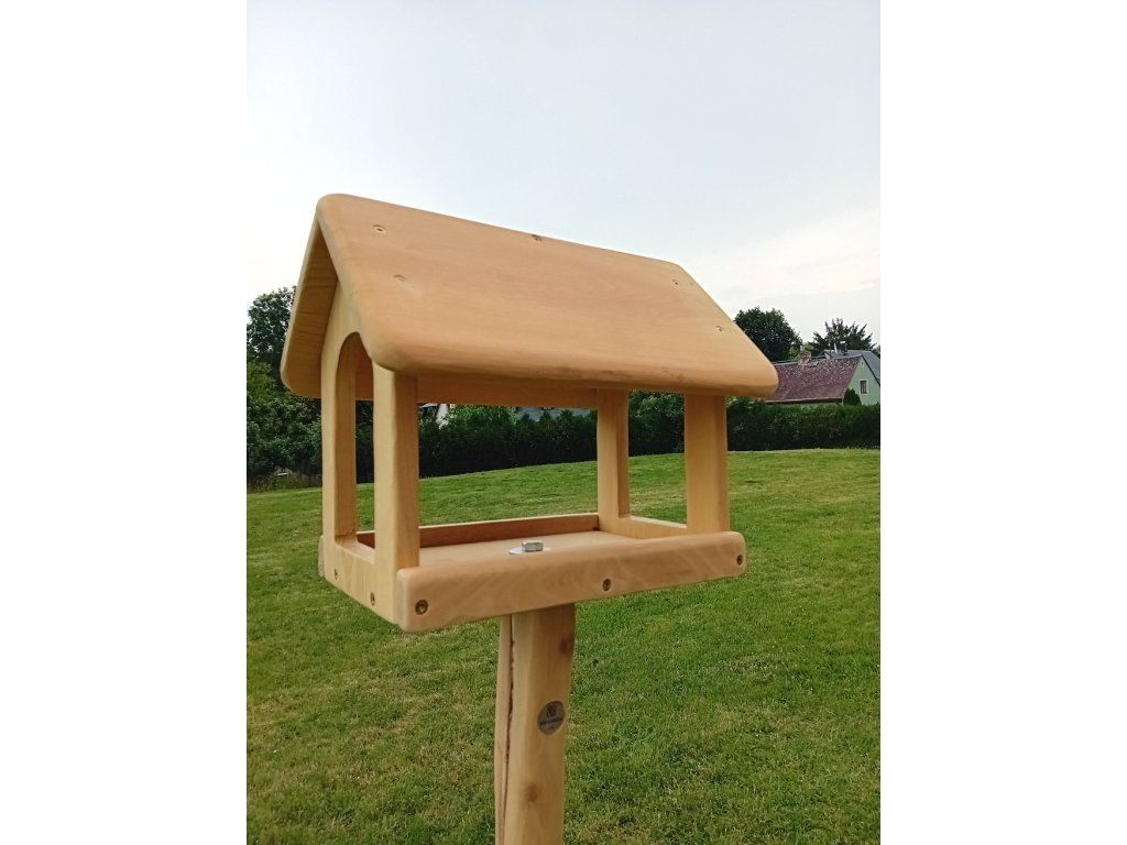 Detail akátového krmítka konstrukce