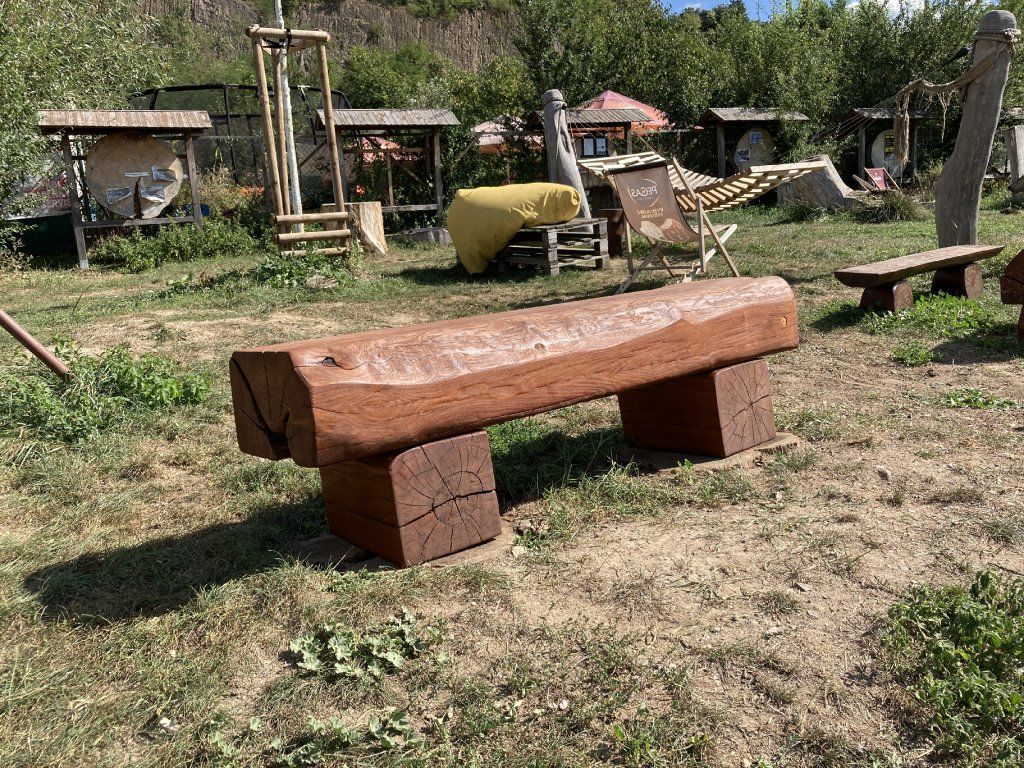 Akátová trámová lavice masiv