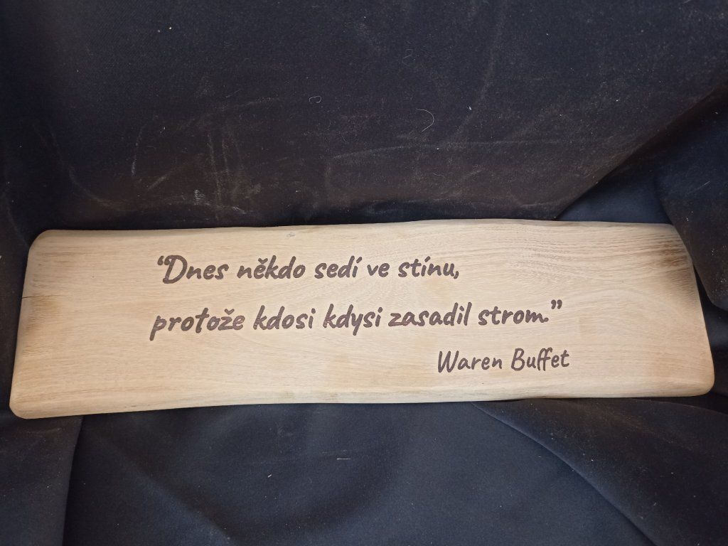 Akátové prkénko použití