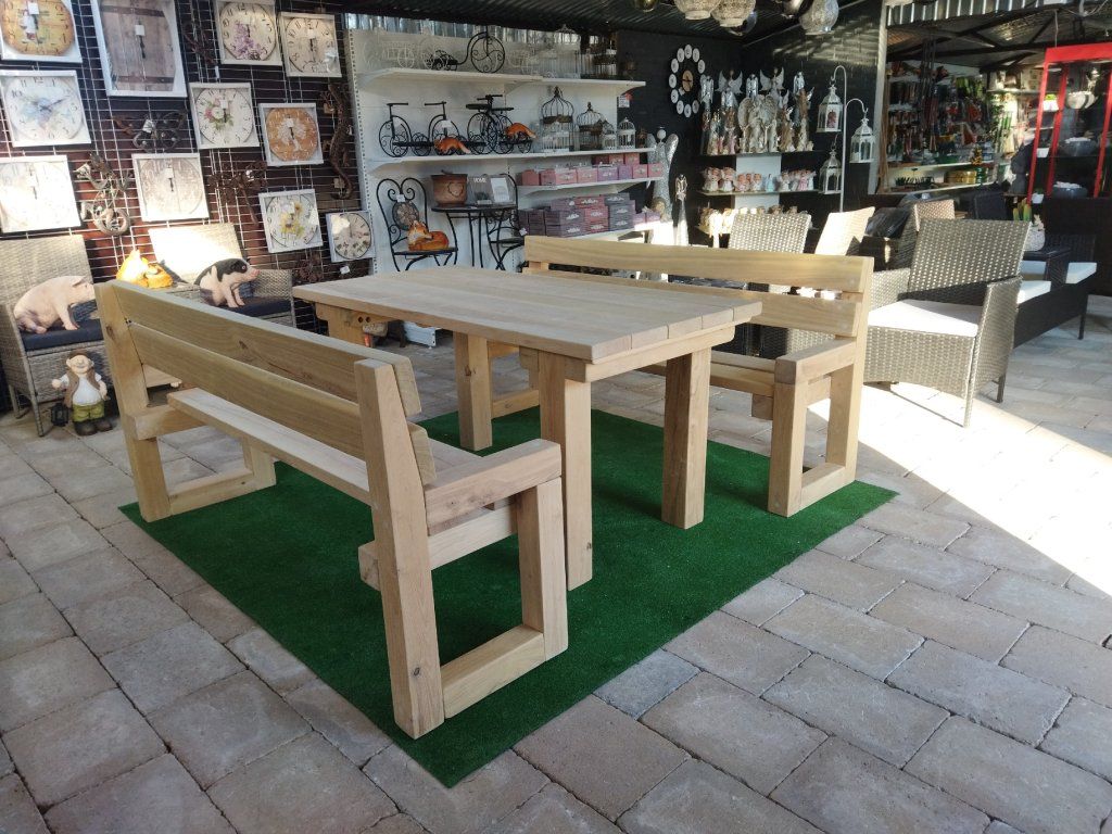 Detail konstrukce akátového setu